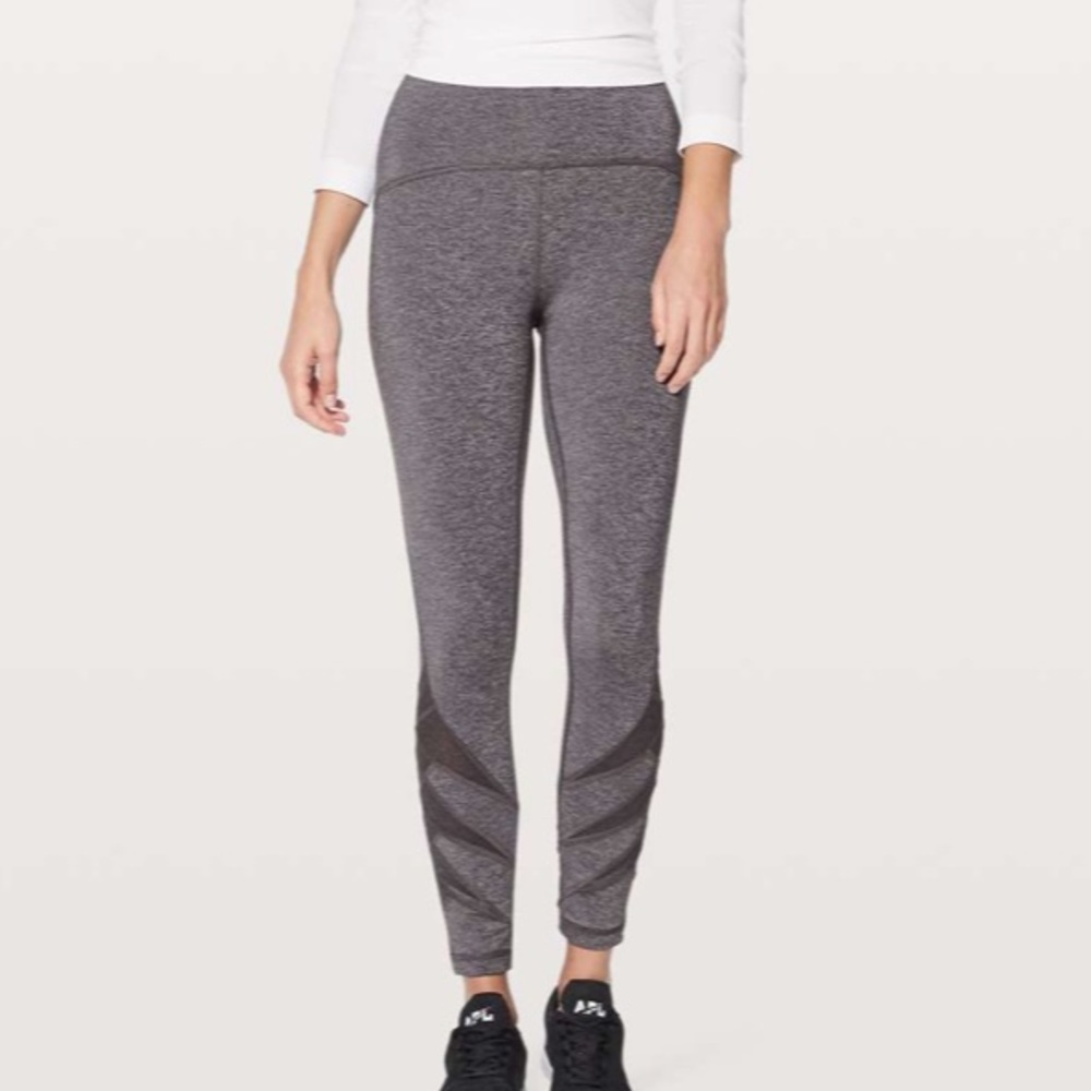 Lululemon Motionful 7/8 Tight 25"